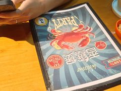 -香蟹煲·醉蟹牛蛙耙鸡爪