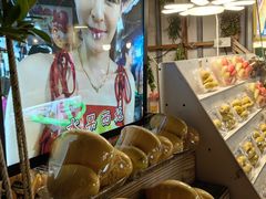 -席娜卡琳火车铁道夜市