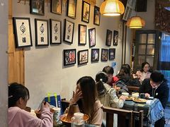 -蜗牛小馆醉乡民谣云南菜(惠新西里店)