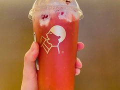草莓芒芒甘露-喜茶(北京五棵松华熙店)