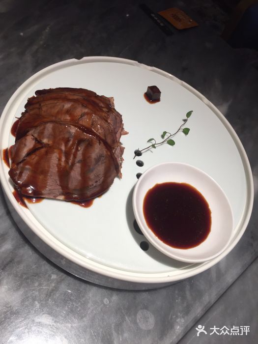 莞府家宴·东莞菜(市民服务中心店)寮步酱牛肉图片