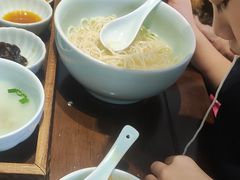 -蟹上黄·蟹黄面·江南糖水(人民广场店)
