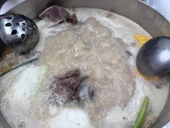 -肥仔文澳门猪骨煲(南京西路店)