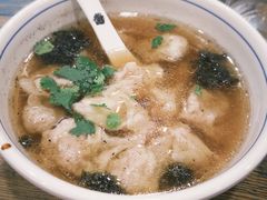 -老谢野馄饨(延安路店)