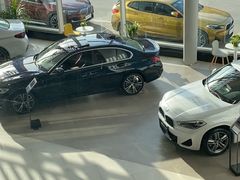 -北京宝诚宝马4S店