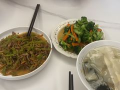 -爱的果实月嫂育婴师(世纪东方店)