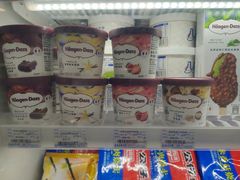 -全家便利店(南峰中心店)