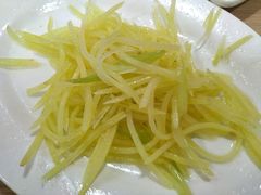 香芹炒土豆丝-姥家春饼店(漳州二路店)