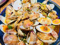 -蚝堡海鲜·威海菜·海肠捞饭·烧烤·亚洲吃蚝公司(幸福门店)