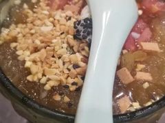 -红九格老火锅(三峡广场店)