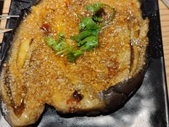 -西街夜油条·麻团包乌饭