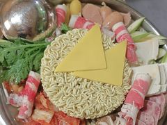 -恩你小木屋·韩式料理(假日广场店)