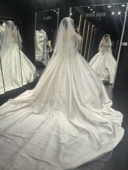 点击看大图 -Bridal Queen·婚纱女皇