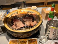 -山焱·炭火自助烤肉(周浦万达店)