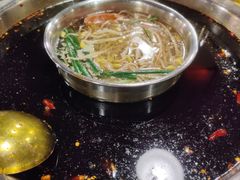 -邓莽子老火锅(中兴路总店)