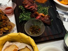 -LESCEDARS Brasserie Bistro香柏树