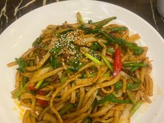 -新粤新疆菜清真餐厅(拱北店)