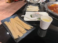 -吴记老锅底麻辣火锅(福州路店)