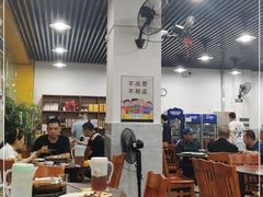 大堂-华仔土鸡店(南洲分店)