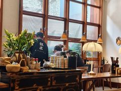 -银米·云南传统过桥米线(双廊黑金冠店)