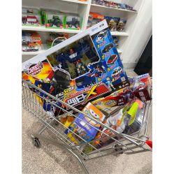 -逝水玩具折扣店