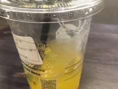 -瑞幸咖啡(怡富广场店)