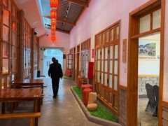-年辉渔村·非遗传承餐厅(新丰江店)