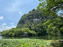 -星湖旅游景区七星岩
