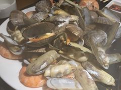 -马路边上·小海鲜烧烤(八一路店)