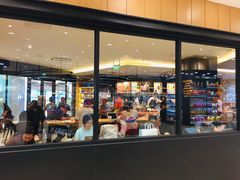 门面-星巴克臻选(华堂·新辰汇店)