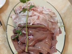 -华哥新鲜猪精品美食