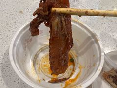 鸭爪中翅中锅-张大师鸭爪爪特色干锅(南湖店)