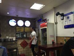 -小胖包子王(光明楼店)