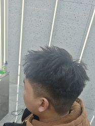 -初心HAlRSALON烫染接发