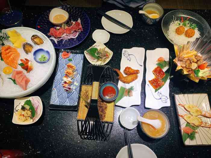 上井精致料理(解放碑协信星光广场店)-"上井是在众多自助餐中,不管是