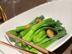 -海派悦庭·海胆烧麦·新融合菜(凯德广场店)