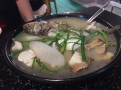 鲫鱼豆腐汤-海韵人家.海景花园经典云南菜(双廊店)