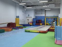 -飞奇儿体能体操馆(和平印象城店)