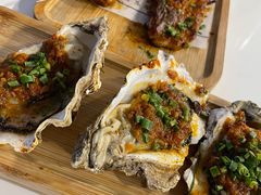 -中茵皇冠假日酒店·棕榈岛湖畔餐厅