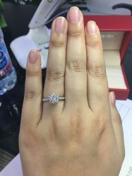 -威德钻石-克拉钻大本营(南京东路店)