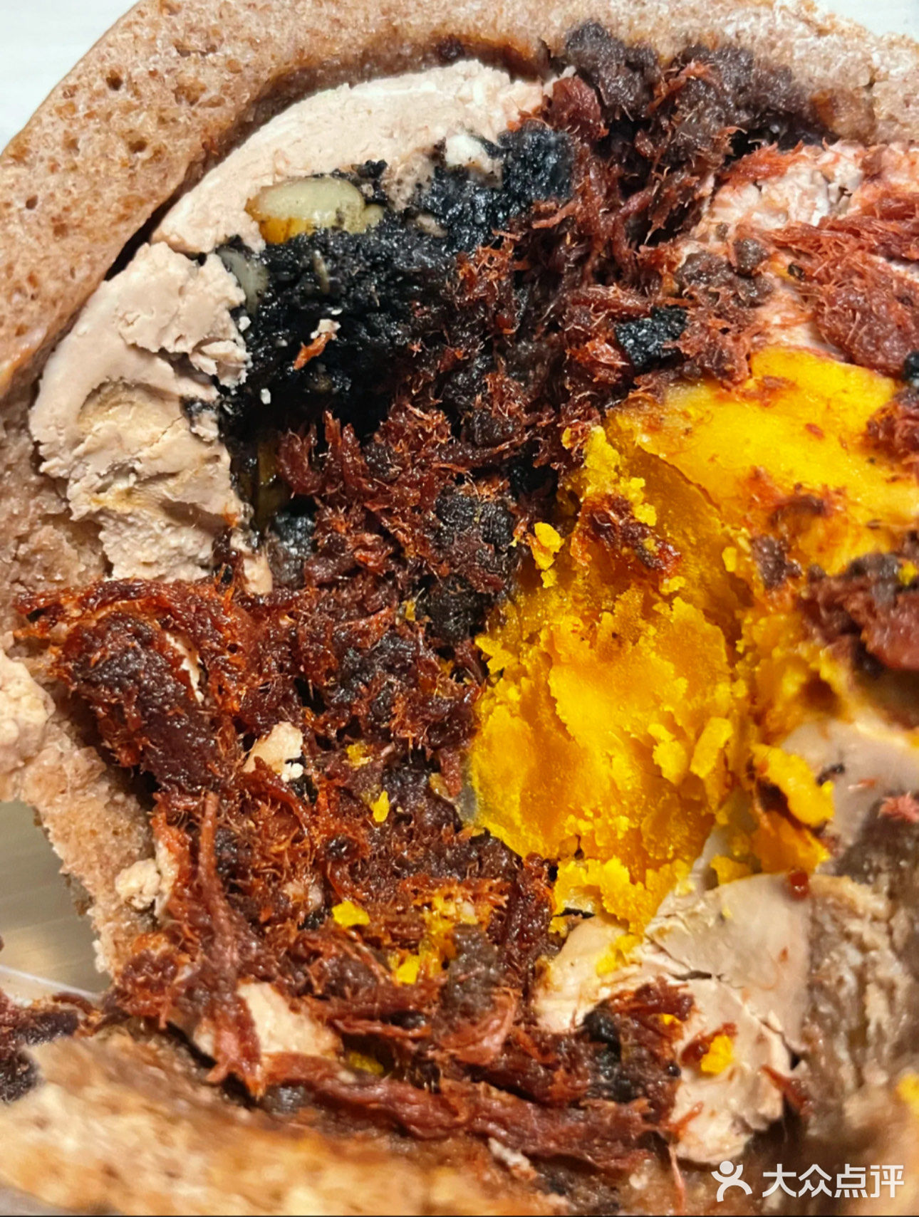 黑芝麻核桃 咸蛋黄 可可奶酪 肉松欧包