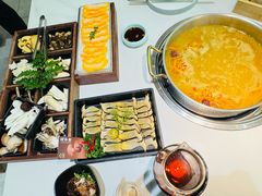 -花菇朵 ll 野生菌锅·精品滇菜(后沙峪店)