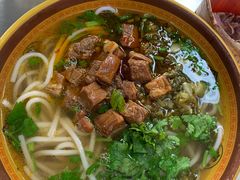 -花溪牛肉粉(八鸽岩店)