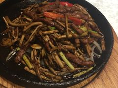 铁板茶树菇牛柳-泮金大塘(北二七路店)