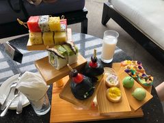 -亚龙湾喜来登·美景台大堂吧