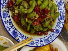 -江城燕子大排档(江汉路步行街店)