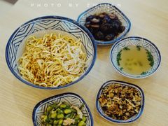 -朱洪元苏式面馆(绿宝广场店)