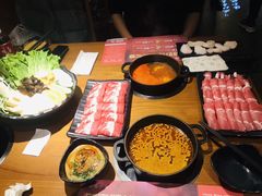 -呷哺呷哺 黄金牧场 (欢乐谷店)
