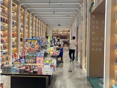 -天虹购物中心(深圳龙华店)
