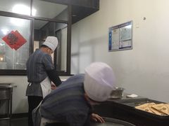 -桥里桥烧饼铺